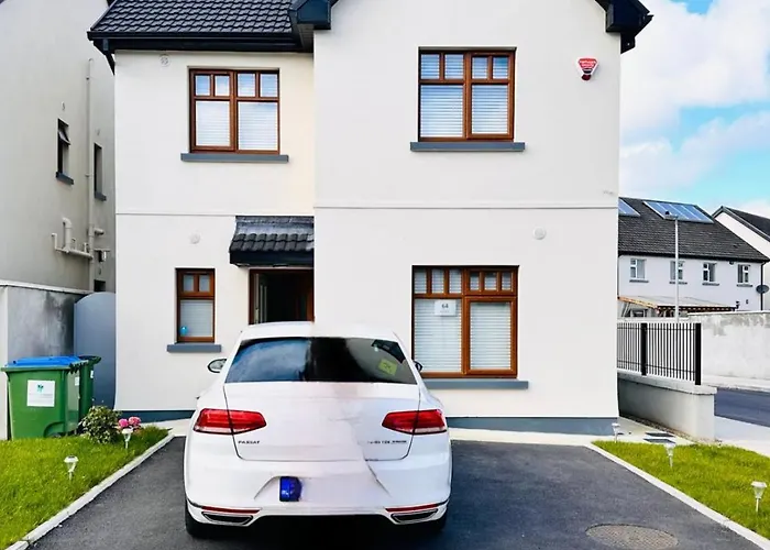 Room In Limerick With King Bed -Home Stay