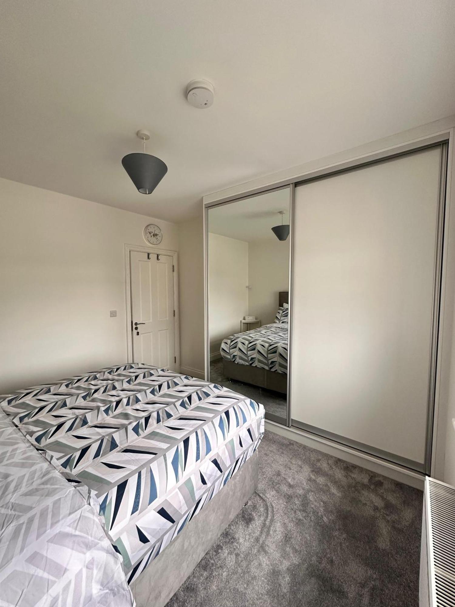 In With King Bed -home Limerick Junction